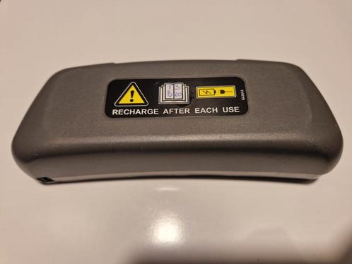 3M Adflo Battery (Li-Ion) – 10.8V / 4.2Ah, Muziek en Instrumenten, Blaasinstrumenten | Mondharmonica's, Zo goed als nieuw, Ophalen of Verzenden