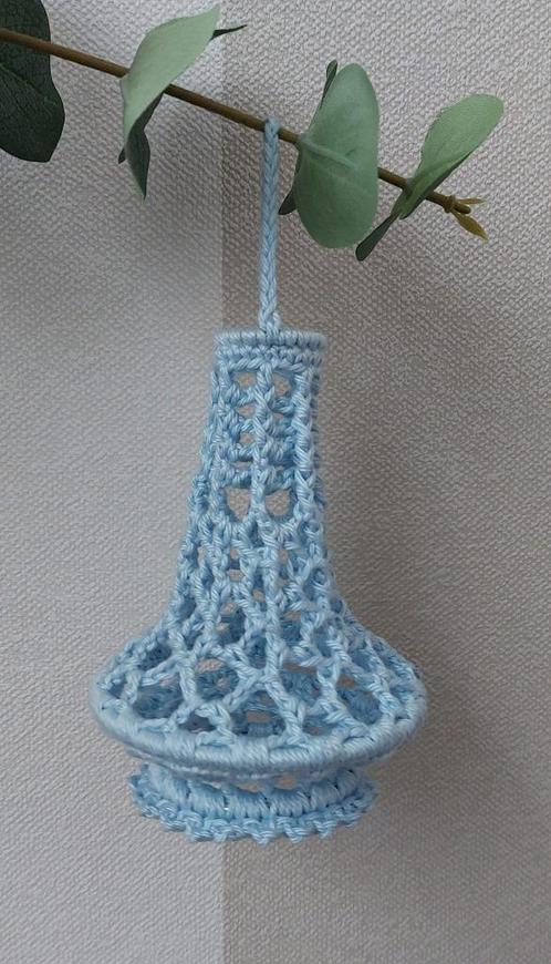 nieuw- gehaakte mini kroonluchter zacht blauw, Huis en Inrichting, Woonaccessoires | Overige, Nieuw, Ophalen of Verzenden