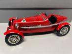 Rode Alfa Romeo 2300 Monza Modelauto Burago, Hobby en Vrije tijd, Modelauto's | 1:18, Ophalen of Verzenden, Zo goed als nieuw
