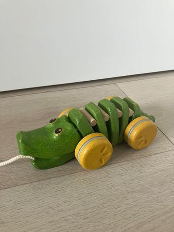 Plan Toys houten krokodil beschikbaar voor biedingen
