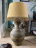 Tafel lamp gele kap met franjes, Ophalen