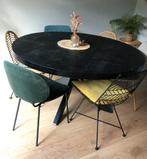 Ronde zwarte eettafel, Huis en Inrichting, Tafels | Eettafels, Ophalen, Gebruikt, 100 tot 150 cm, 150 tot 200 cm