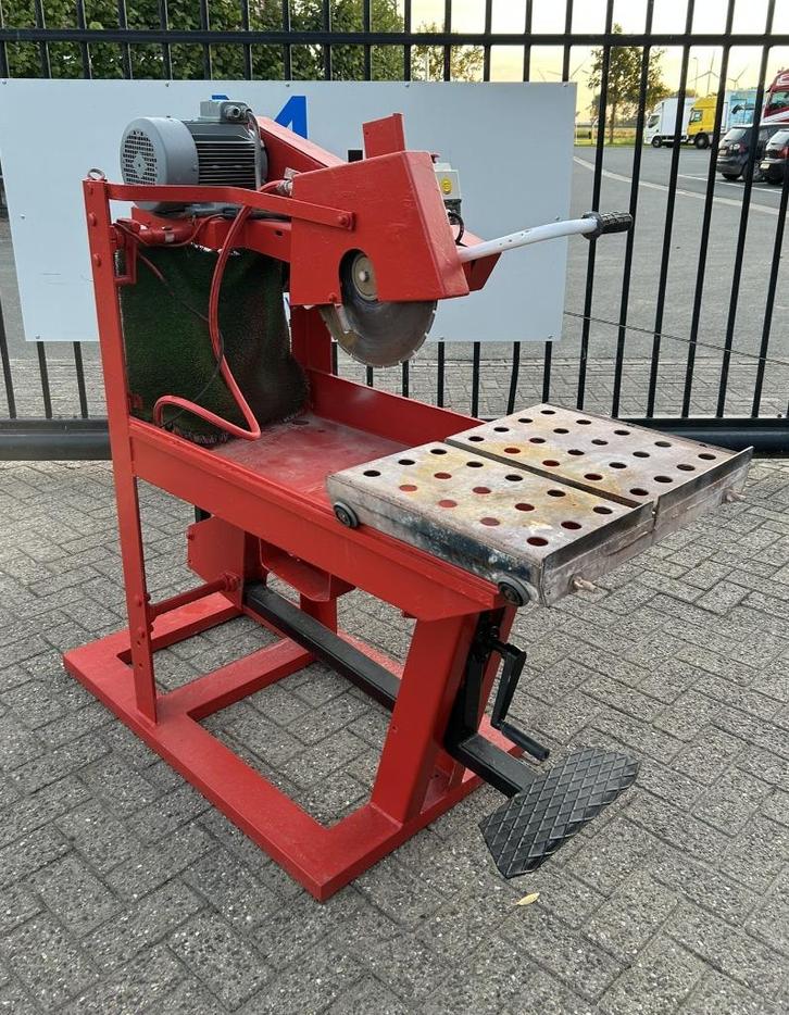 Norton Clipper steenzaagmachine/steen zaagmachine 350MM, Doe-het-zelf en Verbouw, Gereedschap | Zaagmachines, Gebruikt, Afkortzaag