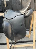 Massimo dressuur II - 17,5 inch, Dieren en Toebehoren, Paarden en Pony's | Zadels, Ophalen of Verzenden, Gebruikt, Dressuur