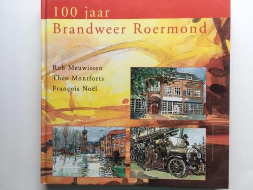boek over brandweer Roermond., Boeken, Catalogussen en Folders, Gelezen, Verzenden