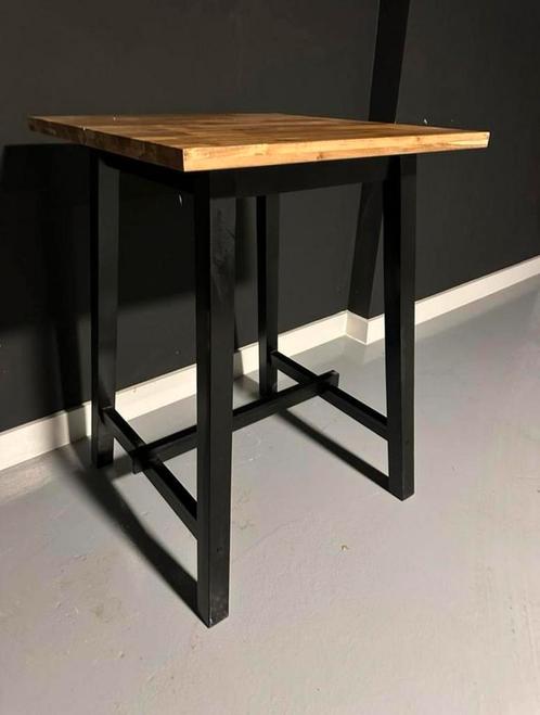 TYBYN Bartafel IKEA – stijlvol en stevig!, Huis en Inrichting, Barren, Zo goed als nieuw, Ophalen of Verzenden