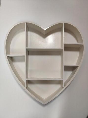 Letterbak hart gebroken wit 40cm x 38,5cm x 6cm beschikbaar voor biedingen