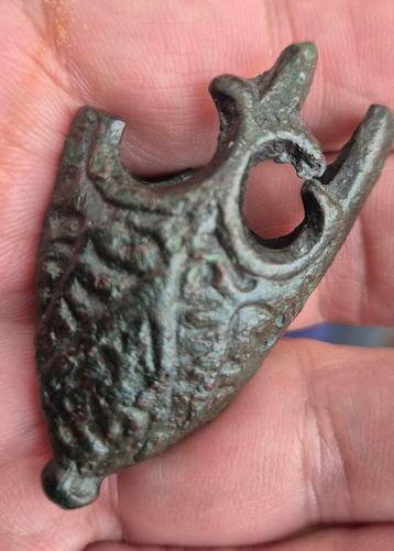 Viking dolk/ zwaard schede punt brons bodemvondst beschikbaar voor biedingen