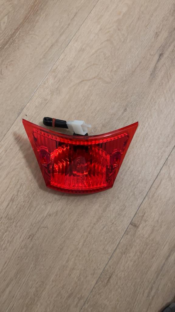 Zip 2000 achterlicht NIEUW, Fietsen en Brommers, Brommeronderdelen | Scooters, Piaggio, Ophalen of Verzenden