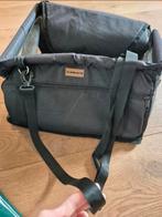 Honden reisbench voor in de auto, Dieren en Toebehoren, Hondenmanden, Ophalen of Verzenden, Zo goed als nieuw