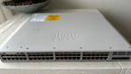 Cisco Catalyst C9300L Switch te koop, Computers en Software, Netwerk switches, Ophalen, Zo goed als nieuw