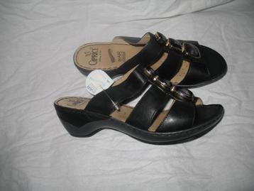 Caprice Slippers Zwart+Kraal Applicatie Mt. 39 Niet Gelopen beschikbaar voor biedingen