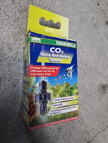 Terugslagklep CO2 aquarium beschikbaar voor biedingen