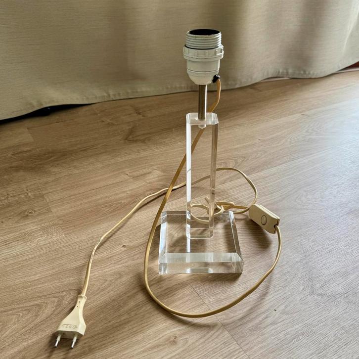 Vintage Plexiglas Lampvoet met Snoer, Huis en Inrichting, Lampen | Tafellampen, Gebruikt, Minder dan 50 cm, Kunststof, Verzenden