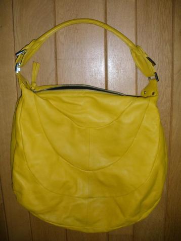Schouder tas geel - nieuw - beschikbaar voor biedingen