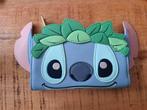 Stitch loungefly portemonnee, Ophalen of Verzenden, Overige figuren, Zo goed als nieuw, Beeldje of Figuurtje