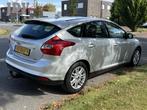 Ford Focus 1.0 EcoB. Lease Tr. trekhaak airco, 101 pk, Gebruikt, Zwart, Leder en Stof