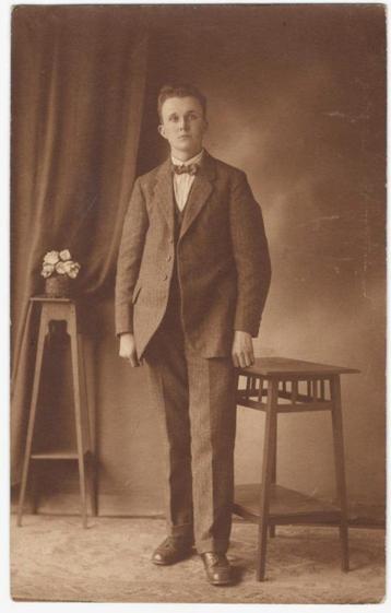 (9) Oude nostalgische foto beschikbaar voor biedingen