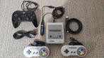 Snes mini classic, Spelcomputers en Games, Spelcomputers | Nintendo Super NES, Ophalen of Verzenden, Zo goed als nieuw, Met 3 controllers of meer