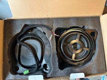 Mercedes 8" Subwoofer - Nieuw in doos! beschikbaar voor biedingen