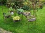 tuinornamenten 5 ijzeren stoeltjes vaste planten, Ophalen, Gebruikt