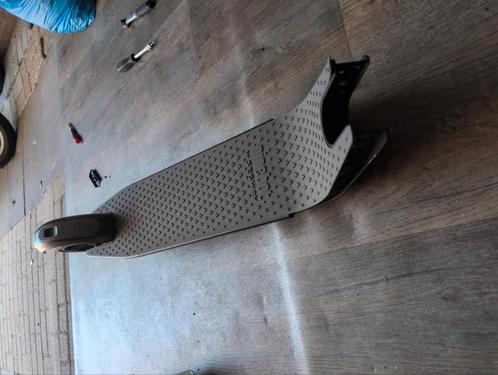 Ninebot es1 Frame / achterframe, Fietsen en Brommers, Steps, Gebruikt, Gewone step, Ophalen of Verzenden