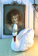 Kunststof zwaan met kroontje en Frans fotokader, Ophalen of Verzenden