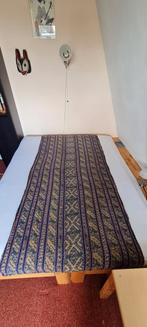 Ikat uit Indonesië. Traditioneel geweven. 2.25x1.07cm, Ophalen of Verzenden