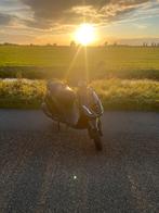 Piaggio zip E5 2022, Ophalen, Maximaal 45 km/u, Zip, Zo goed als nieuw