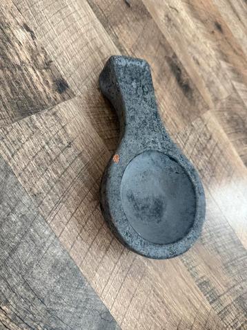 Stenen Lepelhouder / Asbak beschikbaar voor biedingen