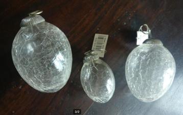 3 Vintage glazen Kerstballen. beschikbaar voor biedingen