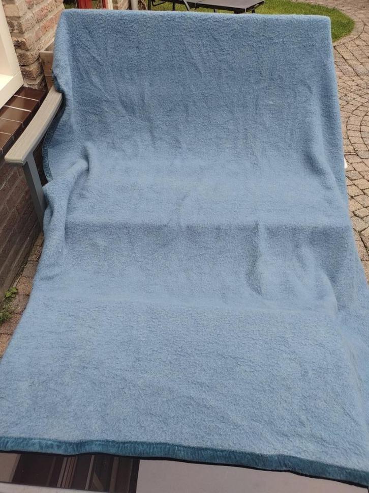 Deken schapenwol, Huis en Inrichting, Slaapkamer | Beddengoed, Gebruikt, Deken of Dekbed, Tweepersoons, Blauw, Ophalen of Verzenden
