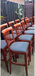 Gezocht Houten barkrukken met rugleuning, Ophalen, 60 tot 90 cm, Hout, Gebruikt