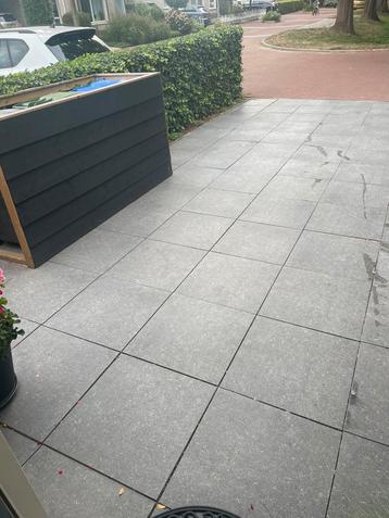 Keramische tuintegels 60x60x6 beschikbaar voor biedingen
