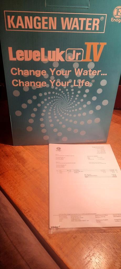 Kangen water level uk, Huis en Inrichting, Keuken | Servies, Zo goed als nieuw, Overige stijlen, Glas, Ophalen of Verzenden