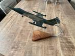 Mahoniehouten Schaalmodel F-104 Starfighter Belgié, Ophalen, Zo goed als nieuw, Schaalmodel