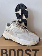 Yeezy 700 Analog, Kleding | Heren, Schoenen, Nieuw, Ophalen of Verzenden