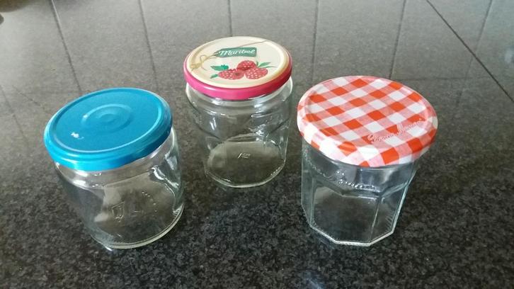 GEZOCHT Jampotjes en Hakpotjes in Drachten en omgeving., Huis en Inrichting, Keuken | Potten en Pannen, Zo goed als nieuw, Pot, Bus of Blik