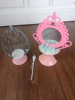 Barbie kaptafel met accessoires & omvormbare stoel, Kinderen en Baby's, Ophalen of Verzenden, Gebruikt, Barbie
