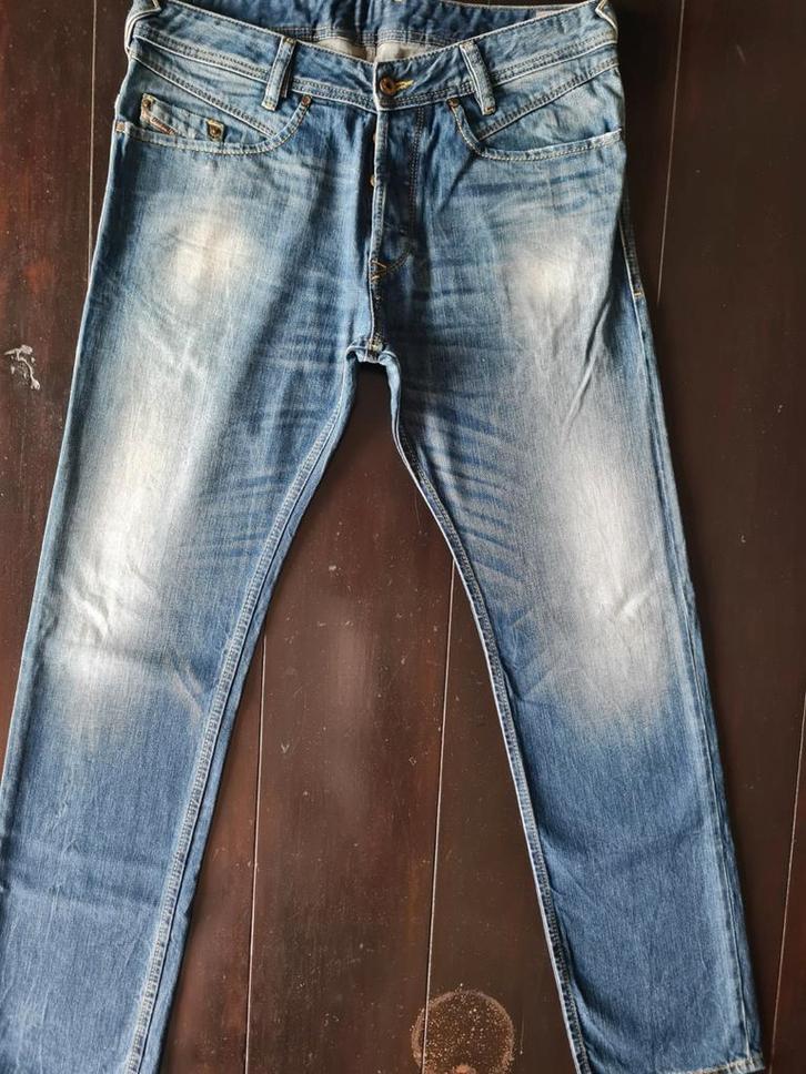 CLASSIC VINTAGE DIESEL IAKOP SLIM TAPERED JEANS SIZE 32/32!!, Kleding | Heren, Spijkerbroeken en Jeans, Zo goed als nieuw, W32 (confectie 46) of kleiner
