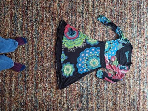 Jurk met lange mouwen van Desigual maat 40, Kleding | Dames, Jurken, Zo goed als nieuw, Maat 38/40 (M), Zwart, Knielengte, Ophalen of Verzenden