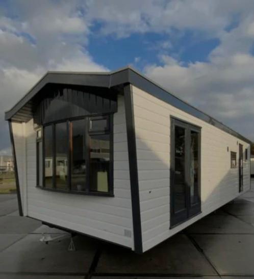 Chalet Jubilee DG CV 10.00 x 3.80. Incl. airco en nieuwe CV, Caravans en Kamperen, Stacaravans, tot en met 4, Ophalen