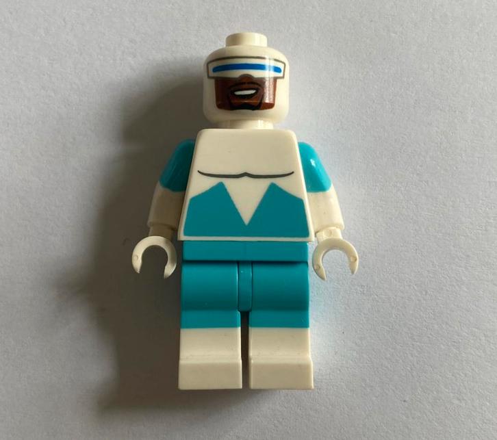 Lego Disney The Incredibles Frozone minifiguren minifigures, Kinderen en Baby's, Speelgoed | Duplo en Lego, Zo goed als nieuw