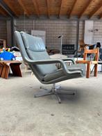Artifort F152 draaibare lounge fauteuil, Huis en Inrichting, Fauteuils, Ophalen, Gebruikt, Vintage, X
