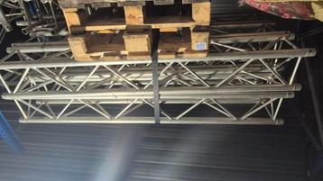 8x prolyte h30v ligt getordeerd, afkeur beschikbaar voor biedingen