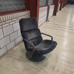 Artifort F182  Draaifauteuil - Geoffrey Harcourt, Ophalen
