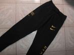 mooie joggingbroek NIKE  158 tot  170, Ophalen of Verzenden, Zo goed als nieuw