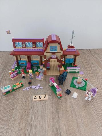 Lego Friends Heartlake Paardrijclub 41126 beschikbaar voor biedingen