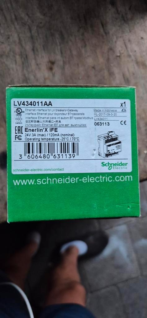 Schneider Electric LV434011AA Enerlin’X IFE Ethernet, Hobby en Vrije tijd, Elektronica-componenten, Zo goed als nieuw, Ophalen of Verzenden