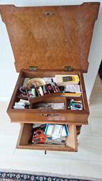 Naaikastje/ tafeltje, Antiek en Kunst, Ophalen